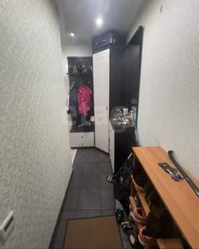 2-к квартира, вторичка, 42м2, 1/5 этаж
