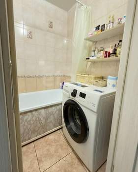 2-к квартира, вторичка, 50м2, 1/9 этаж