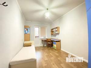 3-к квартира, вторичка, 72м2, 4/10 этаж