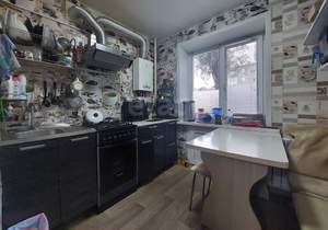 3-к квартира, вторичка, 60м2, 1/5 этаж