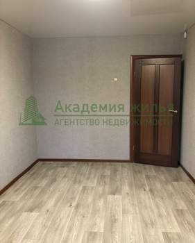 4-к квартира, вторичка, 77м2, 3/5 этаж