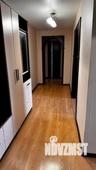 3-к квартира, вторичка, 64м2, 1/9 этаж