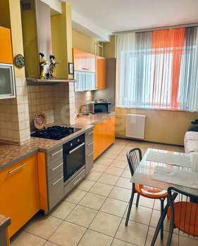 3-к квартира, вторичка, 104м2, 8/10 этаж