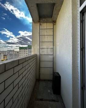 3-к квартира, вторичка, 94м2, 14/18 этаж