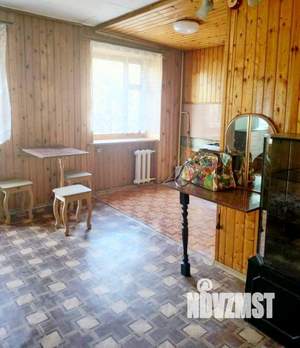 3-к квартира, вторичка, 50м2, 3/5 этаж