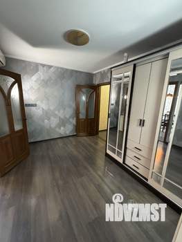 2-к квартира, вторичка, 68м2, 1/10 этаж