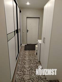 2-к квартира, вторичка, 56м2, 1/10 этаж