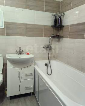 2-к квартира, вторичка, 47м2, 1/5 этаж