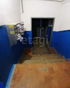 3-к квартира, вторичка, 58м2, 2/5 этаж