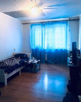 3-к квартира, вторичка, 64м2, 8/10 этаж