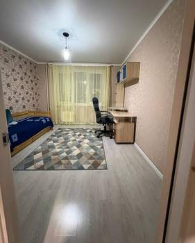 3-к квартира, вторичка, 81м2, 9/10 этаж