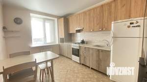 2-к квартира, вторичка, 52м2, 1/10 этаж