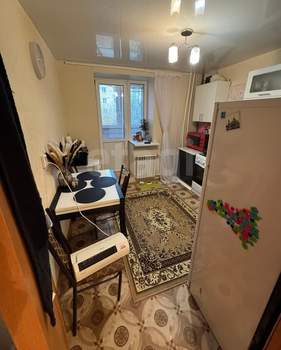 1-к квартира, вторичка, 42м2, 3/10 этаж