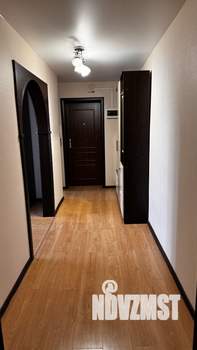 3-к квартира, вторичка, 61м2, 1/9 этаж
