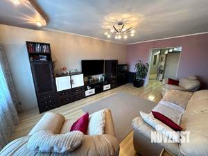 3-к квартира, вторичка, 82м2, 9/10 этаж