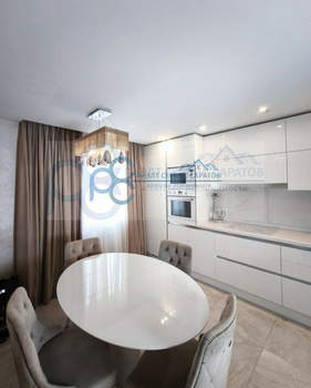 3-к квартира, вторичка, 89м2, 18/25 этаж