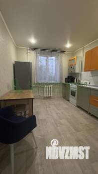 2-к квартира, вторичка, 50м2, 1/9 этаж