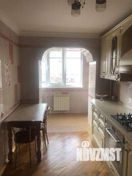 2-к квартира, вторичка, 71м2, 3/10 этаж