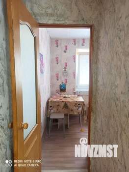 2-к квартира, вторичка, 42м2, 1/4 этаж