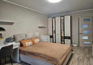 1-к квартира, вторичка, 42м2, 5/10 этаж