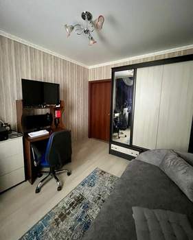 3-к квартира, вторичка, 65м2, 4/10 этаж