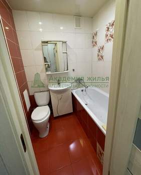 2-к квартира, вторичка, 44м2, 3/5 этаж