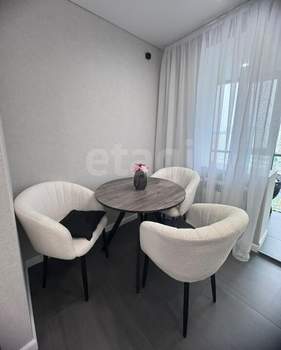 2-к квартира, вторичка, 60м2, 15/21 этаж