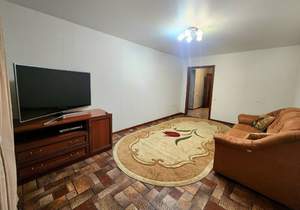 2-к квартира, вторичка, 74м2, 2/10 этаж