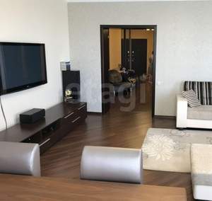 4-к квартира, вторичка, 143м2, 6/10 этаж