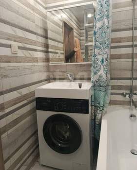 2-к квартира, вторичка, 53м2, 1/5 этаж