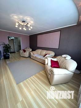 3-к квартира, вторичка, 82м2, 9/10 этаж