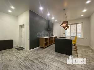 2-к квартира, вторичка, 63м2, 1/10 этаж