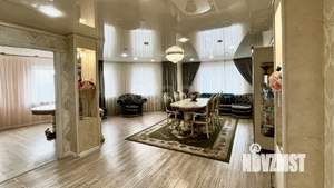 3-к квартира, вторичка, 100м2, 10/10 этаж
