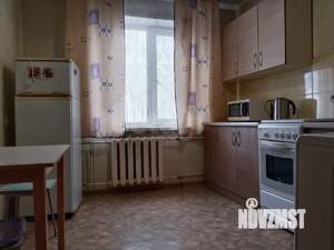 3-к квартира, вторичка, 58м2, 9/9 этаж