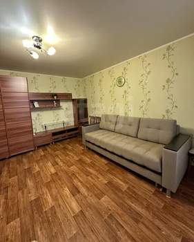 1-к квартира, вторичка, 40м2, 4/10 этаж