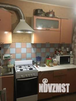 3-к квартира, вторичка, 63м2, 1/9 этаж