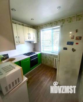 3-к квартира, вторичка, 58м2, 2/5 этаж