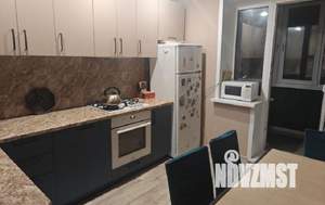 3-к квартира, вторичка, 64м2, 9/10 этаж