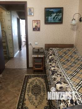 2-к квартира, вторичка, 52м2, 1/9 этаж