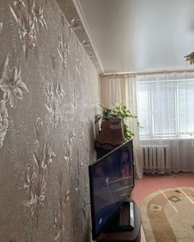 2-к квартира, вторичка, 44м2, 3/5 этаж