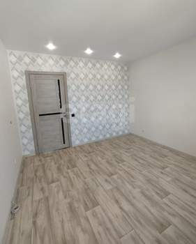 3-к квартира, вторичка, 80м2, 10/10 этаж