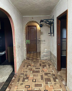 4-к квартира, вторичка, 74м2, 1/9 этаж
