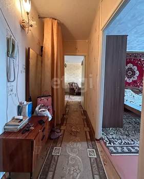 3-к квартира, вторичка, 63м2, 7/9 этаж