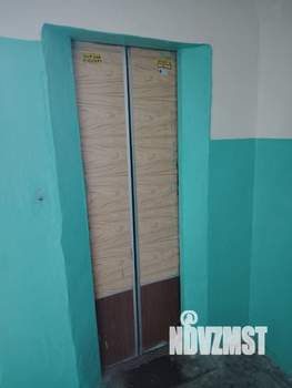 3-к квартира, вторичка, 57м2, 9/9 этаж