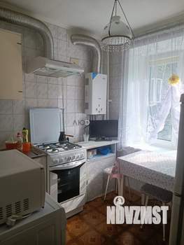 2-к квартира, вторичка, 44м2, 3/5 этаж