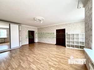 3-к квартира, вторичка, 104м2, 2/6 этаж