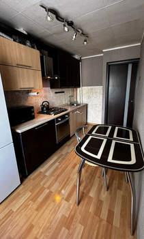 3-к квартира, вторичка, 64м2, 1/9 этаж