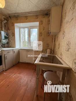 2-к квартира, вторичка, 50м2, 5/5 этаж