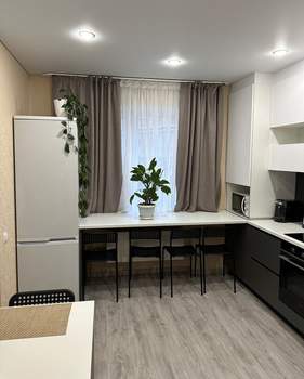 2-к квартира, вторичка, 65м2, 1/25 этаж