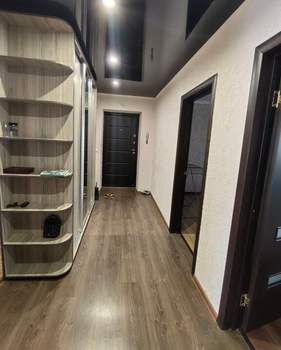 3-к квартира, вторичка, 82м2, 6/10 этаж
